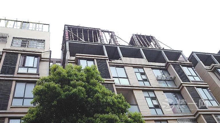 國豪·山景城部分業主違建陽光房 物業:已盡到責任